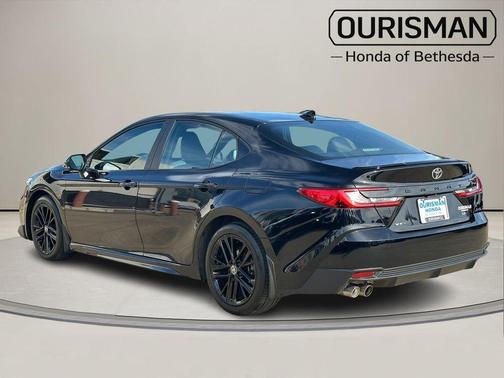Midnight Black Metallic 2025 Toyota Camry SE