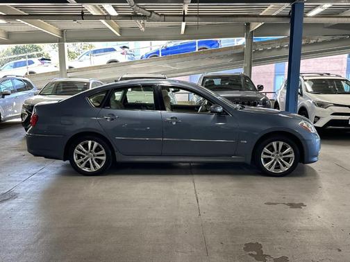 2009 INFINITI M35x Base