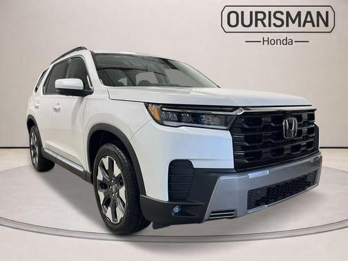 Platinum White Pearl 2026 Honda Pilot Touring