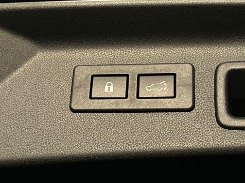 Crystal Black Silica 2025 Subaru Forester Sport