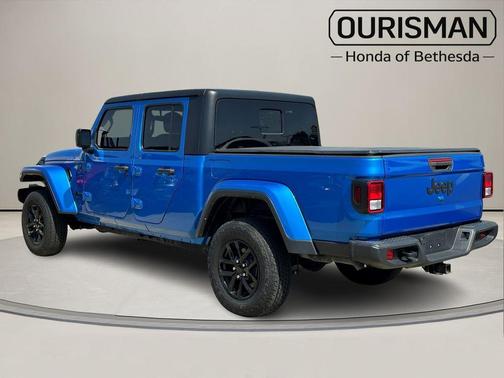 Hydro Blue Pearlcoat 2022 Jeep Gladiator Sport