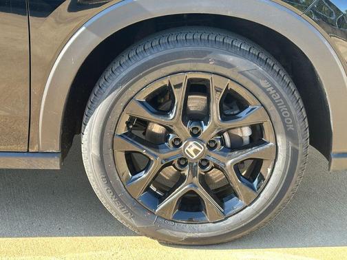 Crystal Black 2024 Honda HR-V Sport
