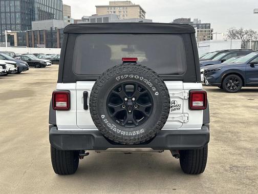 2022 Jeep Wrangler Unlimited Sport