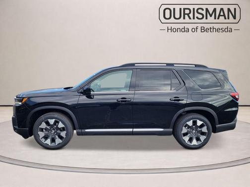 Crystal Black Pearl 2026 Honda Pilot Elite
