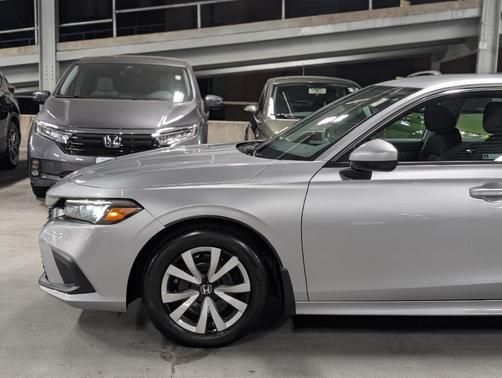 2023 Honda Civic LX