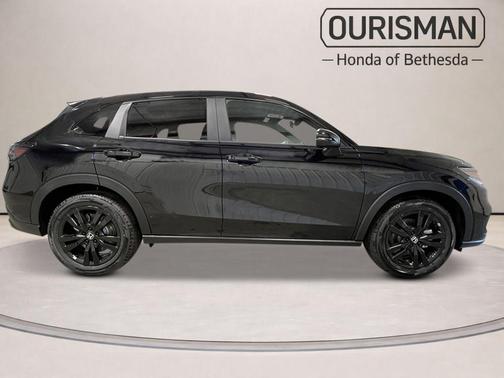 Crystal Black Pearl 2026 Honda HR-V Sport