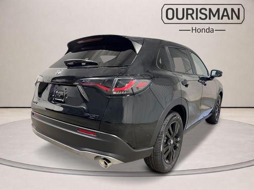 Crystal Black Pearl 2026 Honda HR-V Sport