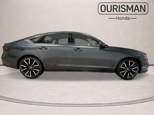Meteorite 2026 Honda Accord Hybrid Touring