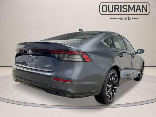 Meteorite 2026 Honda Accord Hybrid Touring
