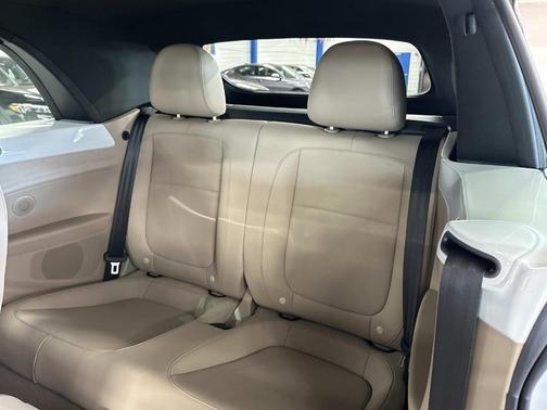 2017 Volkswagen Beetle 1.8T SE
