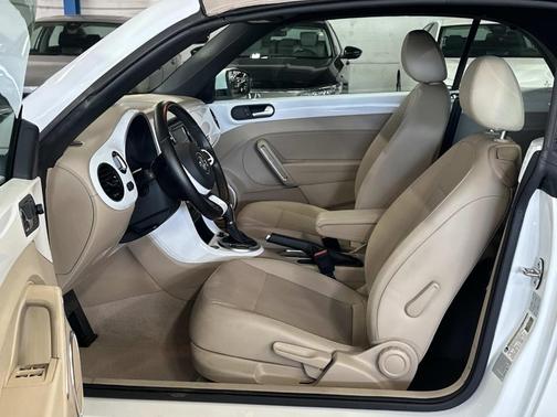 2017 Volkswagen Beetle 1.8T SE