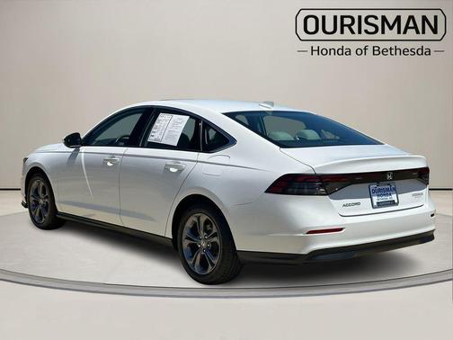 White 2024 Honda Accord EX