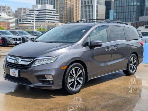 Gray 2019 Honda Odyssey Elite
