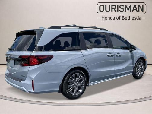 Sonic Blue 2026 Honda Odyssey Touring