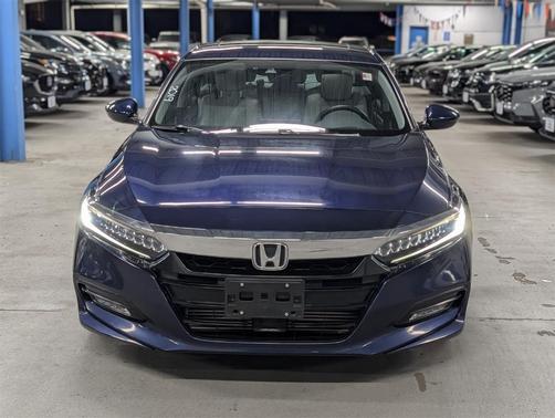 2019 Honda Accord Touring 2.0T
