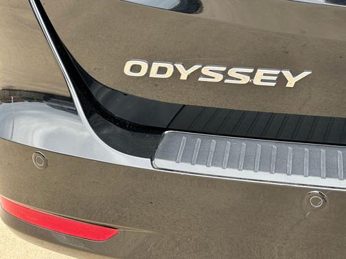 Black 2024 Honda Odyssey Touring