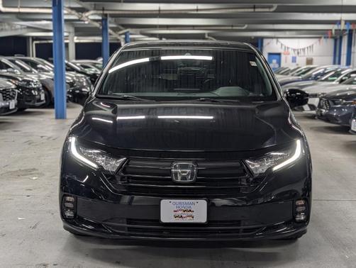 2023 Honda Odyssey Sport