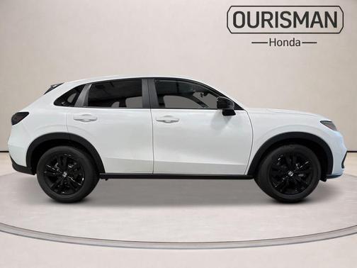 Platinum White Pearl 2026 Honda HR-V Sport