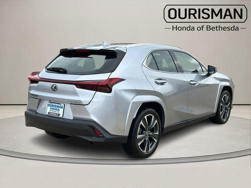 Iridium 2024 Lexus UX 250h Premium
