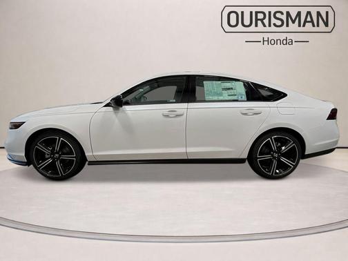 Platinum White Pearl 2026 Honda Accord SE