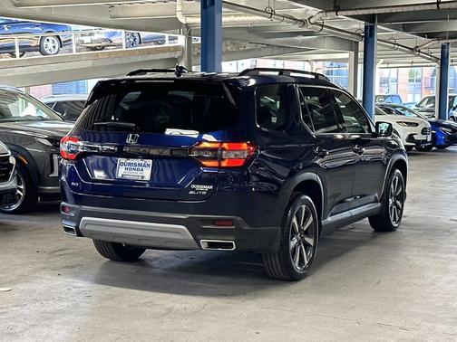2023 Honda Pilot Elite