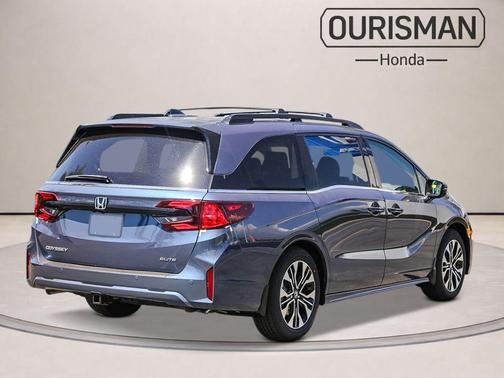 Still Night Pearl 2026 Honda Odyssey Elite