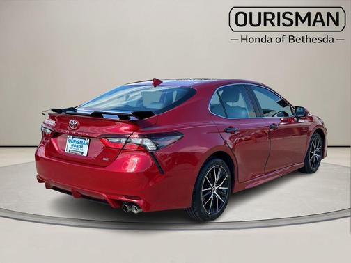 Red 2021 Toyota Camry SE