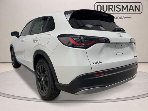 Platinum White Pearl 2026 Honda HR-V Sport