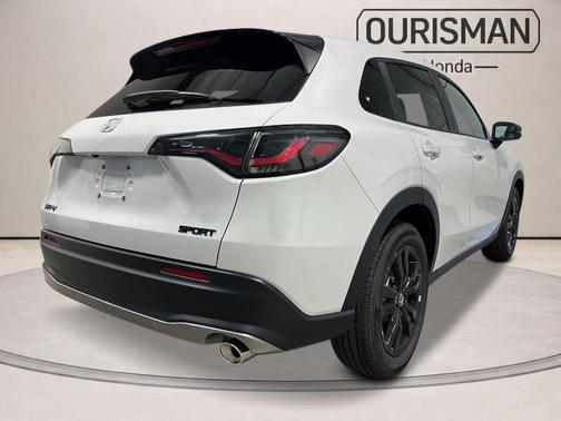 Platinum White Pearl 2026 Honda HR-V Sport