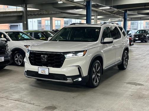 2023 Honda Pilot Elite