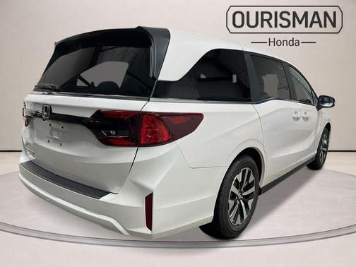 Platinum White Pearl 2026 Honda Odyssey EX-L