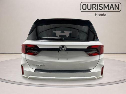 Platinum White Pearl 2026 Honda Odyssey EX-L