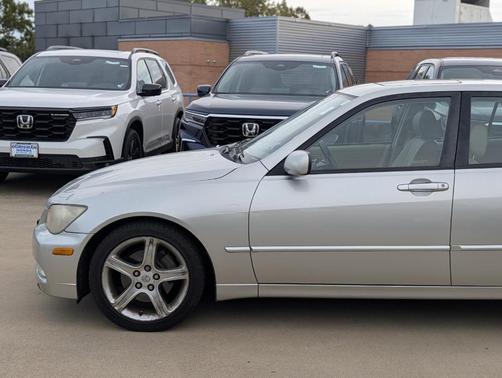2003 Lexus IS 300 SportCross