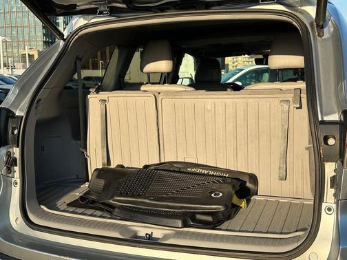 Celestial Silver Metallic 2019 Toyota Highlander Limited