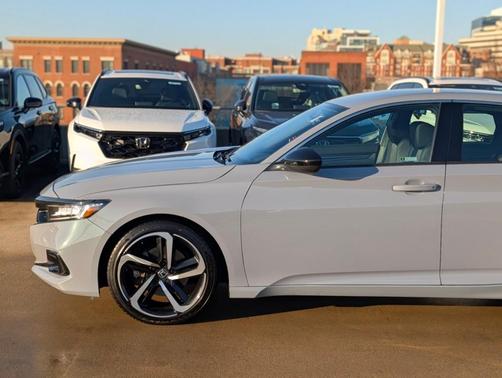 2022 Honda Accord Sport 1.5T