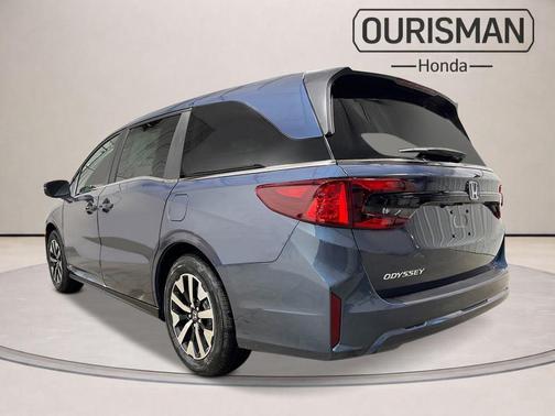 Still Night Pearl 2026 Honda Odyssey EX-L
