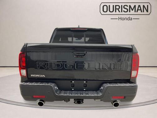 Black 2026 Honda Ridgeline Black Edition
