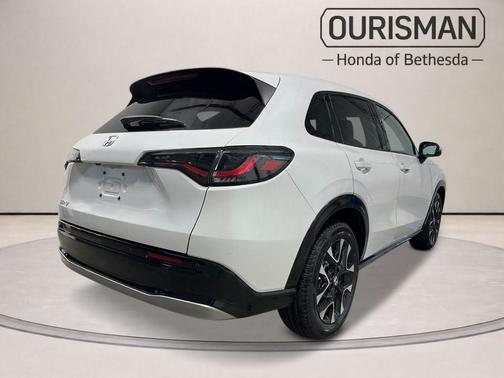 Platinum White Pearl 2026 Honda HR-V EX-L