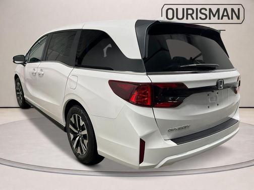 Platinum White 2026 Honda Odyssey EX-L