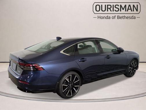 Canyon 2026 Honda Accord Hybrid Touring