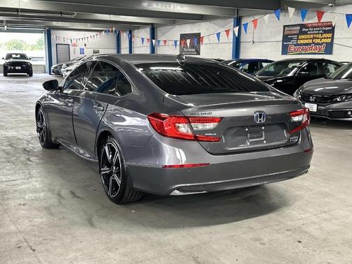 2021 Honda Accord Hybrid Touring