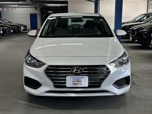 2022 Hyundai Accent SE