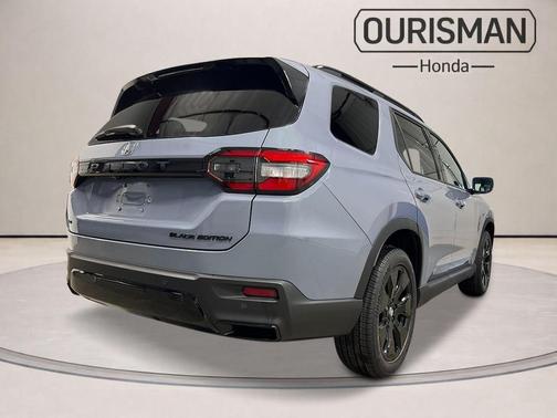 Sonic Blue 2026 Honda Pilot Black Edition