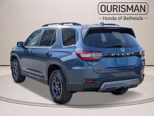 Smoke 2026 Honda Pilot TrailSport