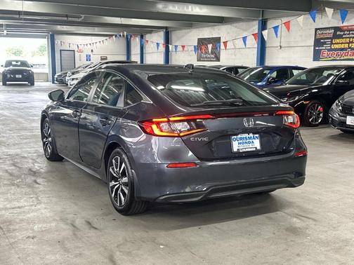 2022 Honda Civic EX-L