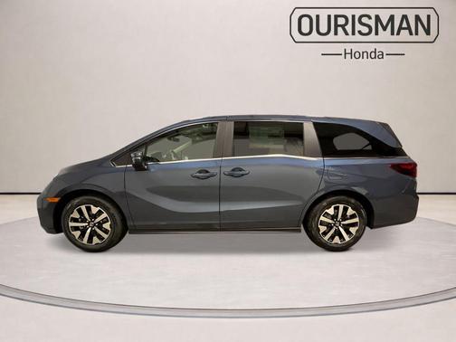 Still Night Pearl 2026 Honda Odyssey EX-L