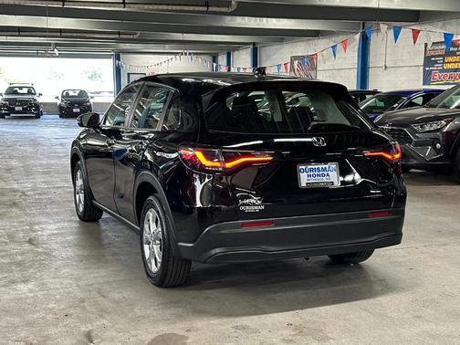2023 Honda HR-V LX