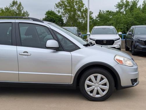 Quicksilver 2010 Suzuki SX4