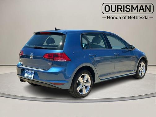 Silk Blue Metallic 2017 Volkswagen Golf TSI Wolfsburg Edition 4-Door