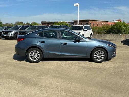 2015 Mazda Mazda3 i Touring